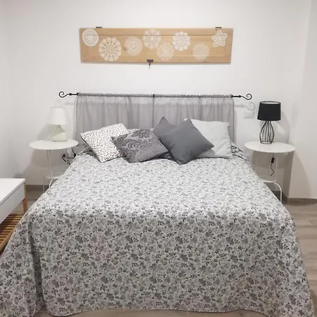 Casa Lilli Nocleg ze śniadaniem 3*