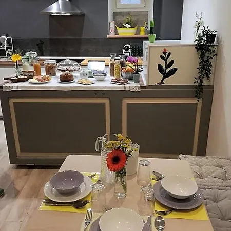 Casa Lilli Nocleg ze śniadaniem Foligno