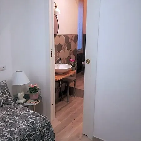 Nocleg ze śniadaniem Casa Lilli 3*